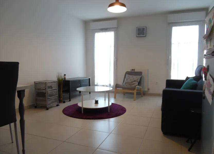 Appartement Rue Pierre Curie à Crosne