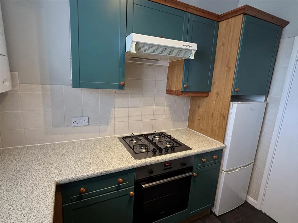 Flat Arundell Place in Waverley