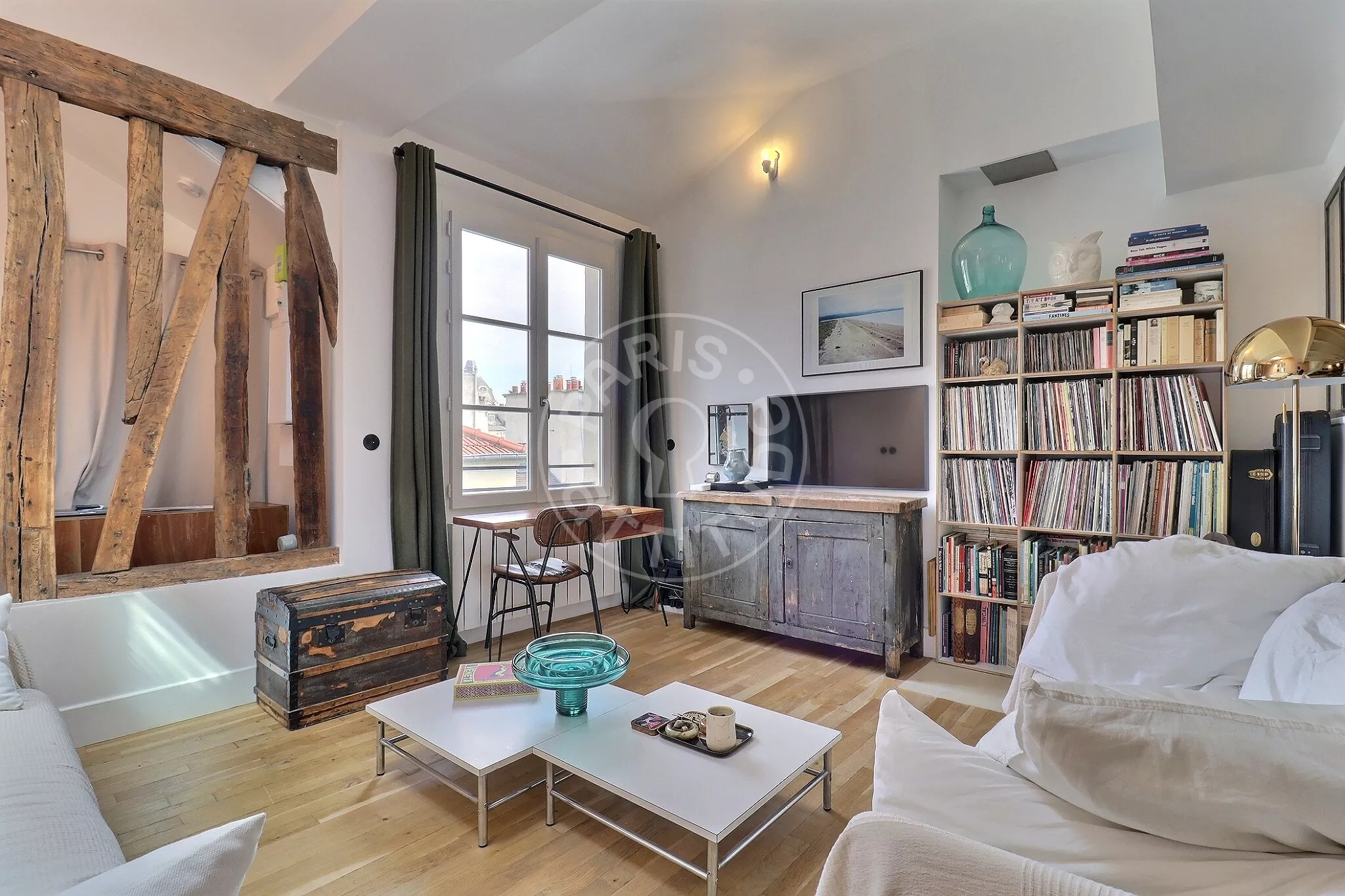 Flat Rue Saint-Sauveur in Paris