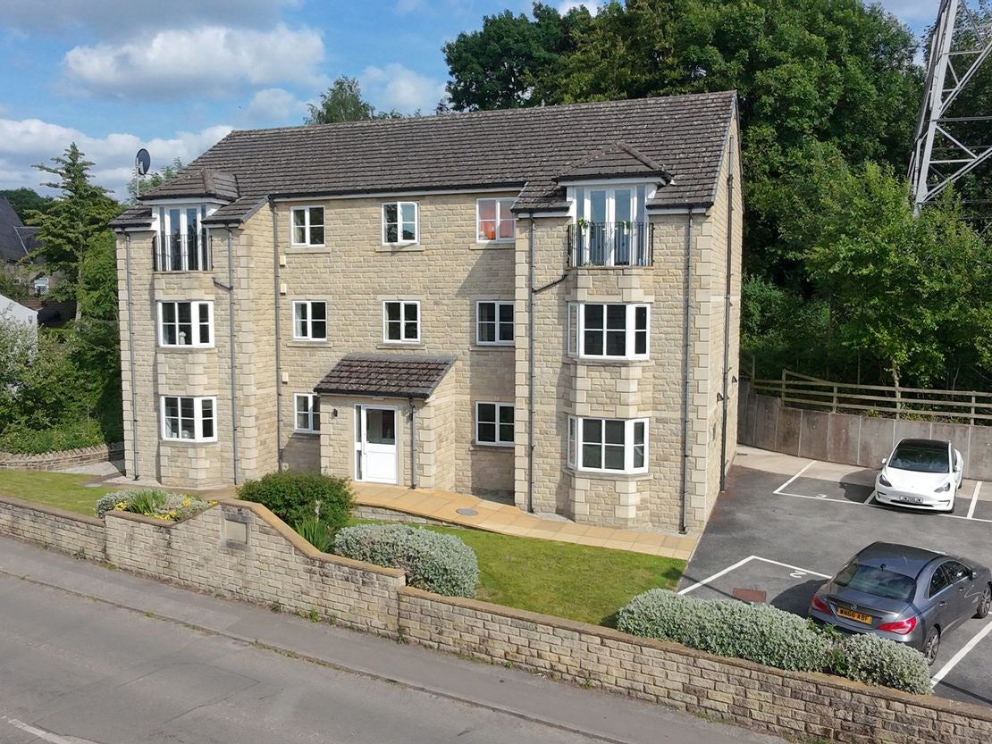 Flat Barnsley Road in Kirklees