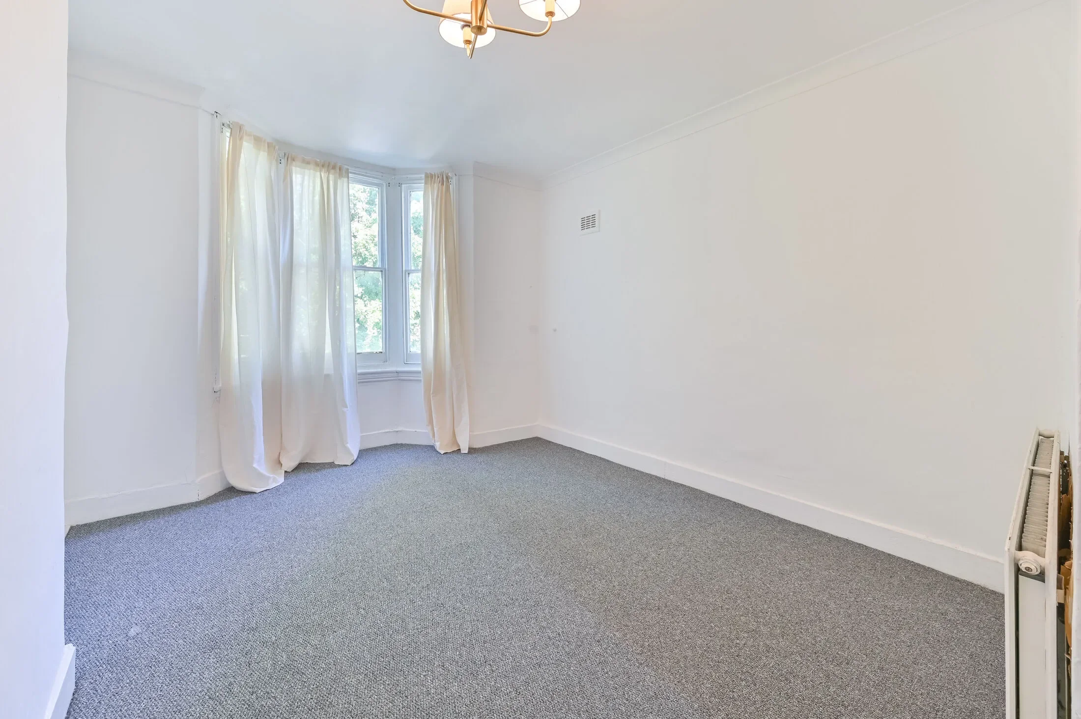 House Saltoun Road in Greater London