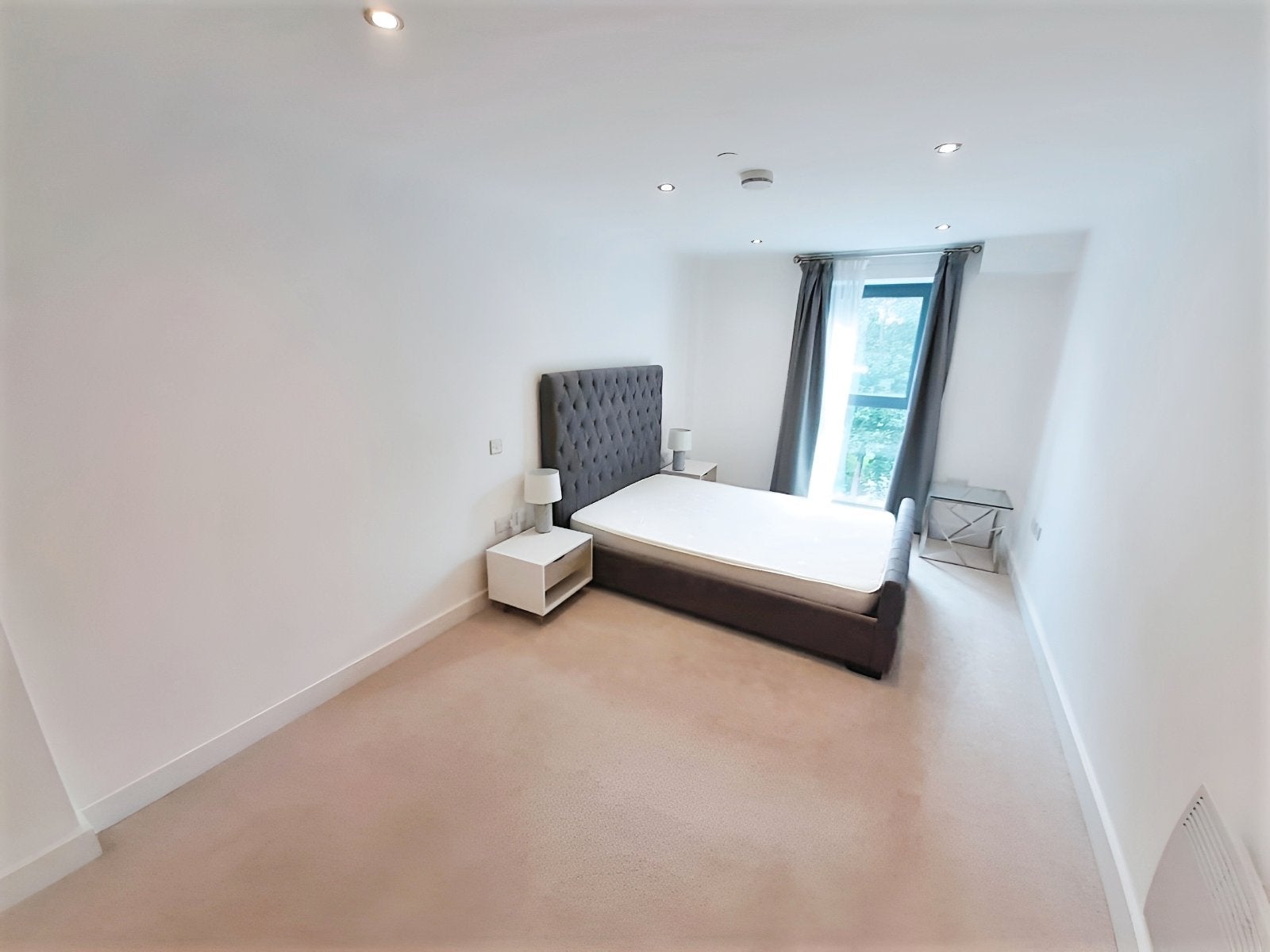 Flat Argyle Road in Leeds