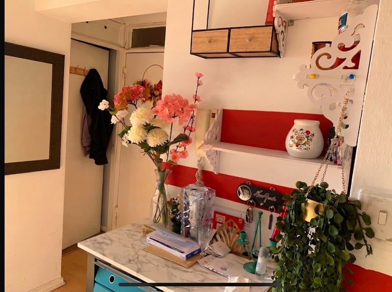 Room Gale Close in Greater London