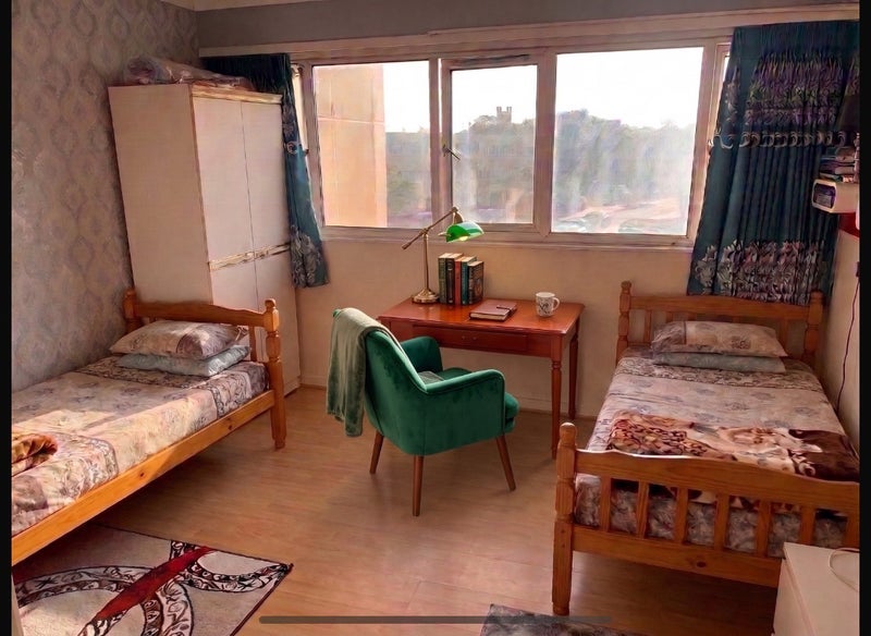 Room Gale Close in Greater London