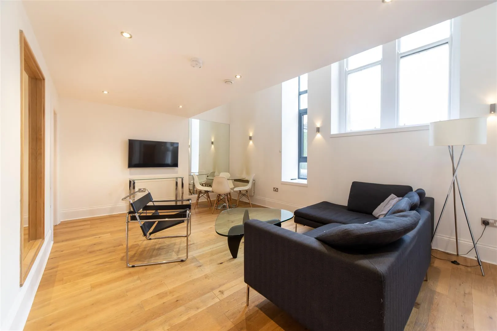 Flat Grainger Street in Newcastle upon Tyne