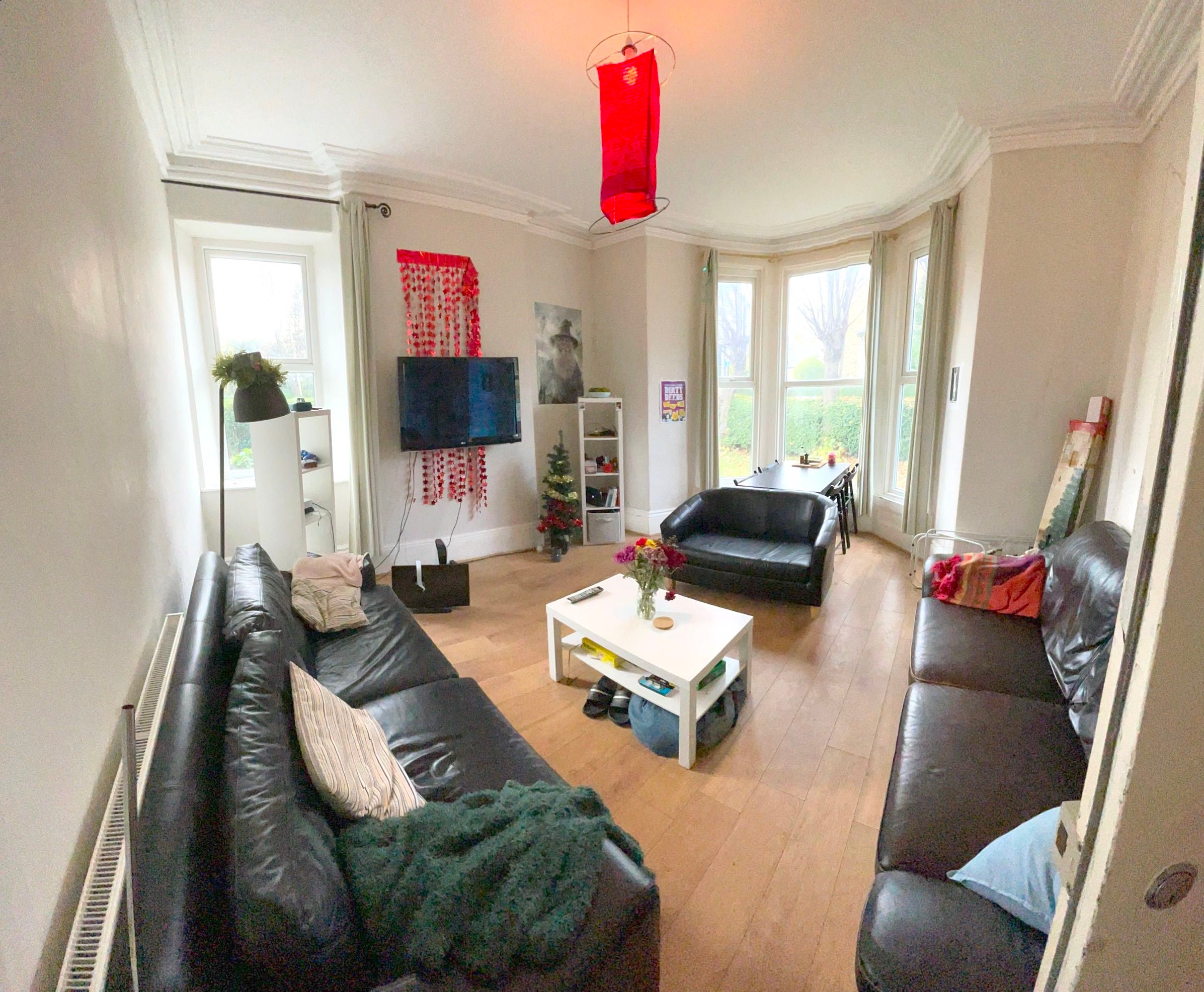 Room Beech Hill Road in Sheffield