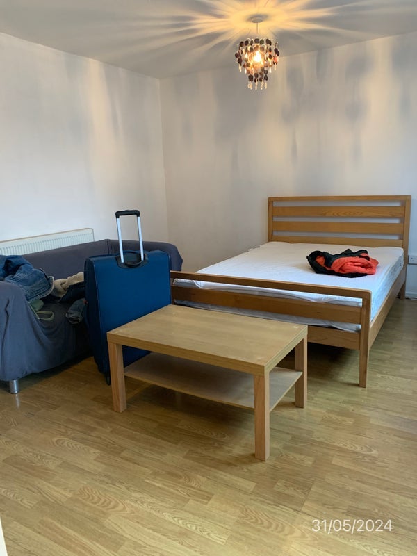 House Rosher Close in Greater London
