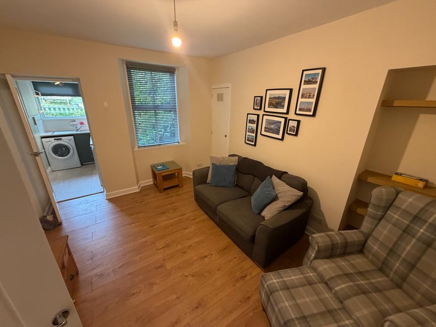 Flat Hillhead Terrace in Aberdeen City