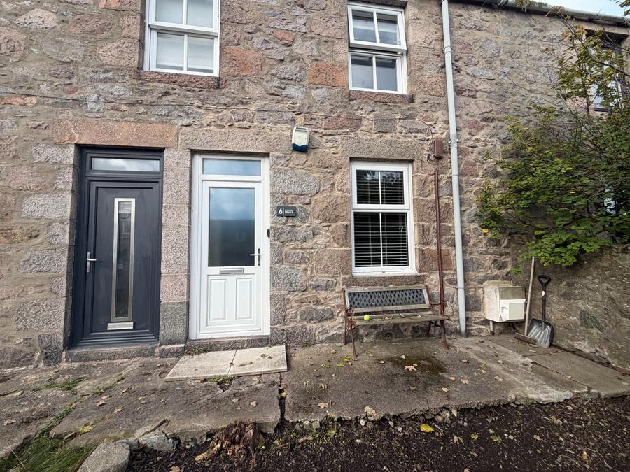 Flat Hillhead Terrace in Aberdeen City