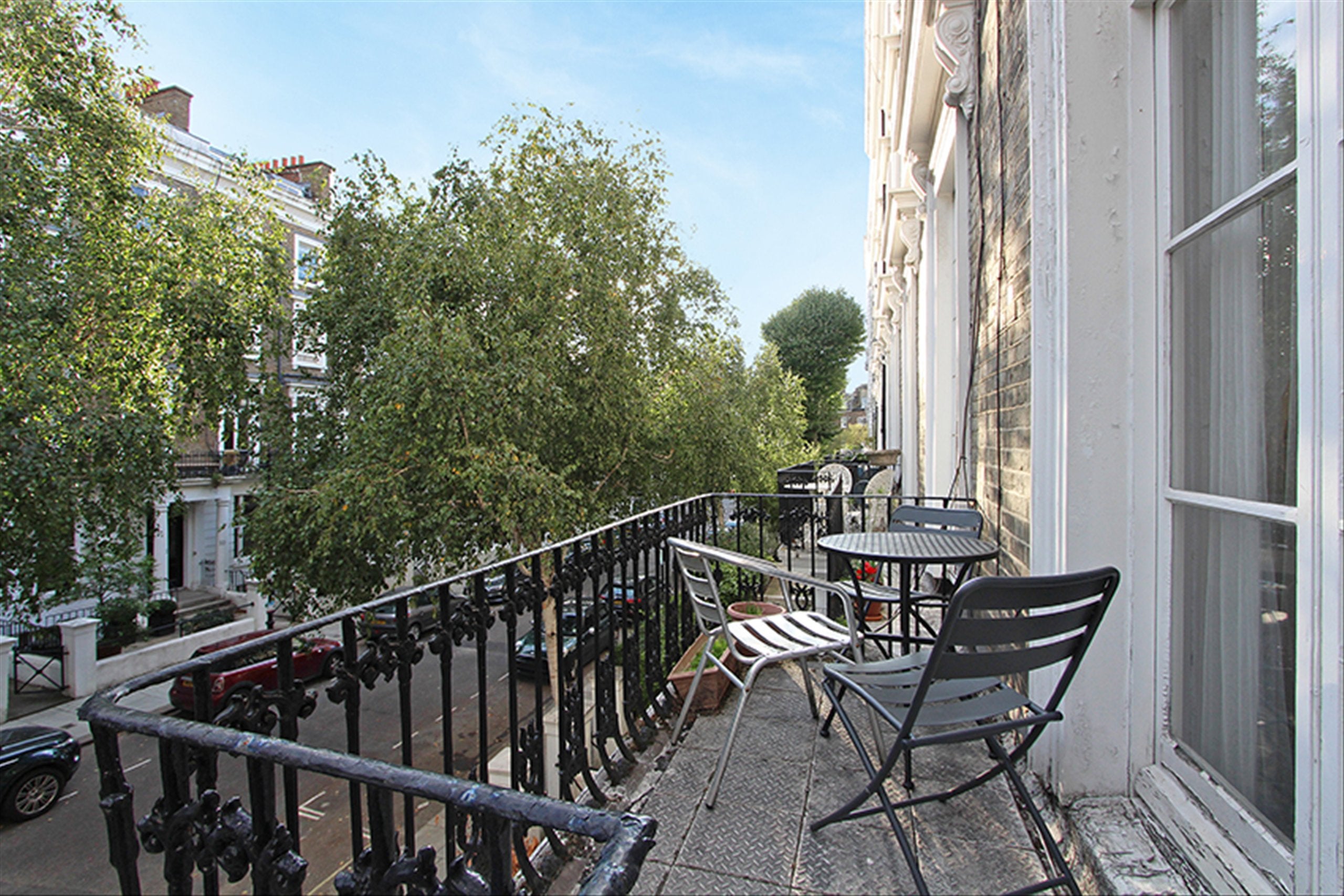 Flat Durham Terrace in City of Westminster