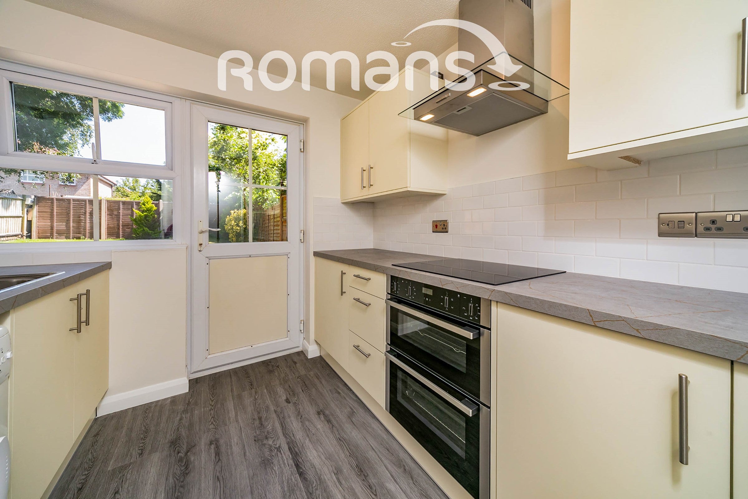 House Lysander Close in Woodley