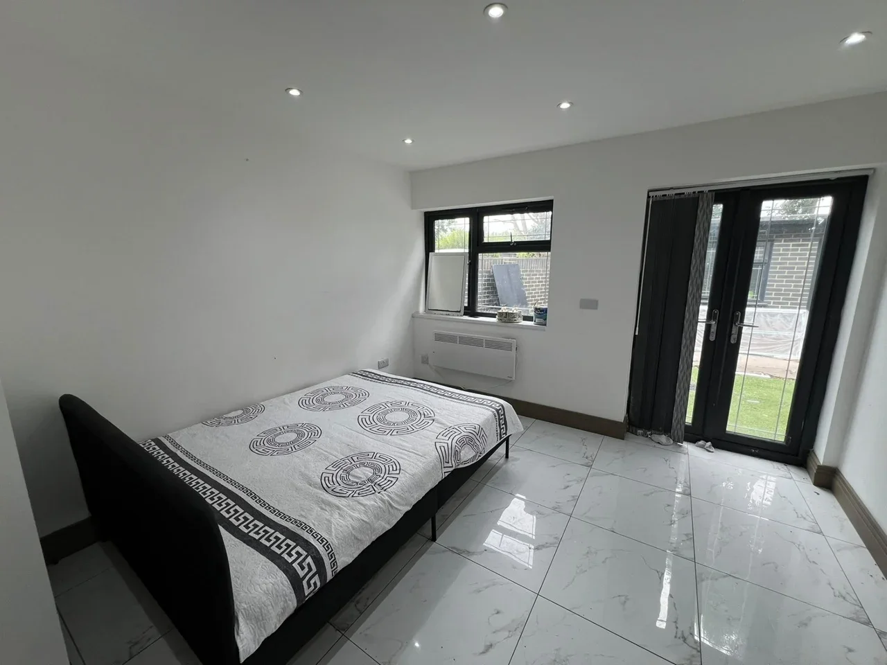 Room Norwood Road in Greater London