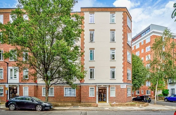 Flat Charlbert Street in City of Westminster