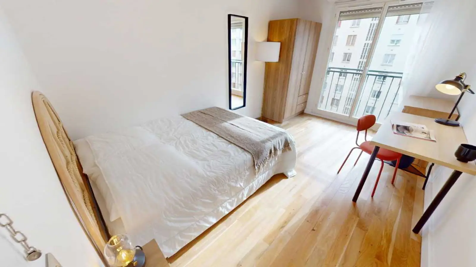 Room Rue des Cévennes in Paris