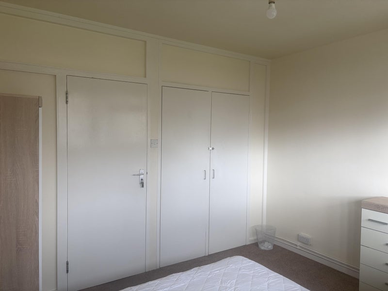 Room Cobbett Street in Greater London