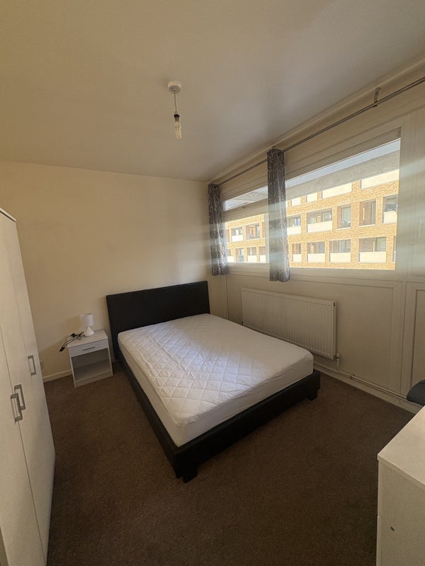 Room Cobbett Street in Greater London