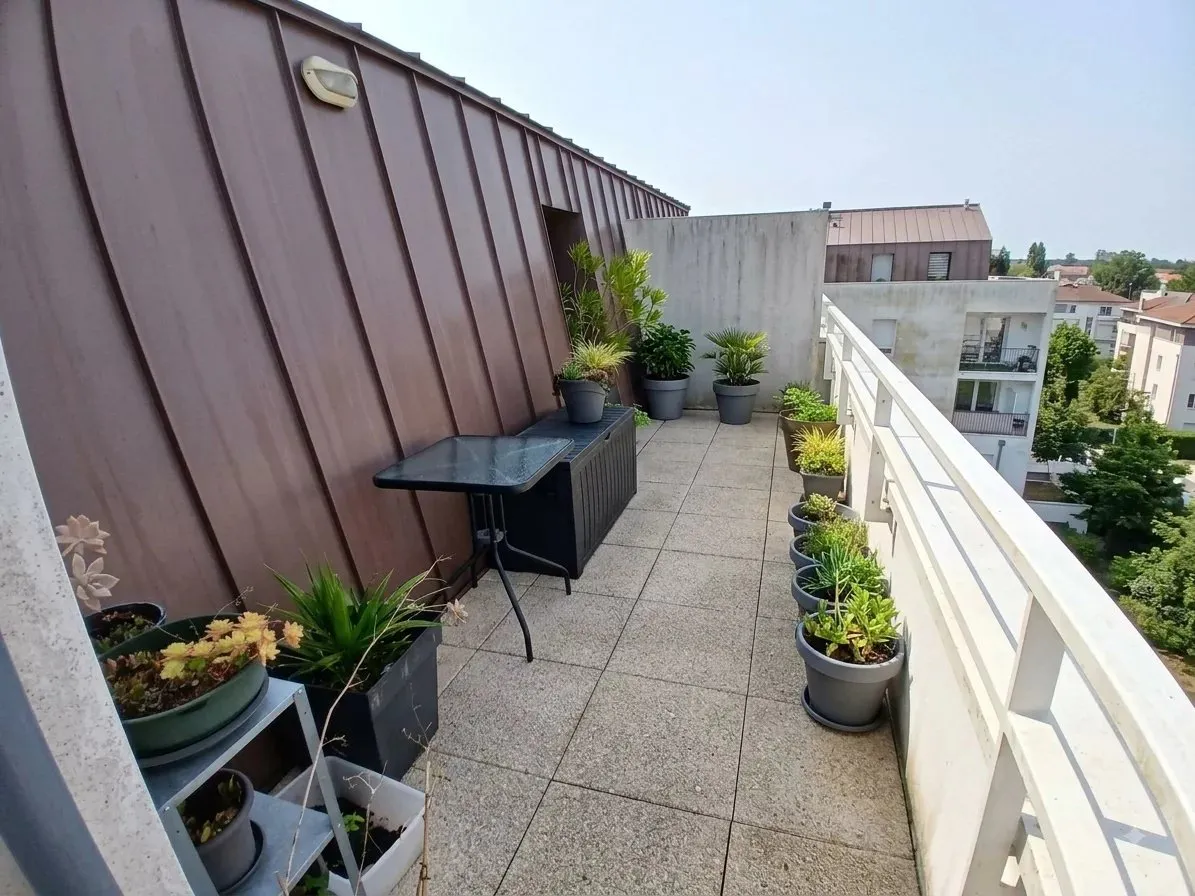 Flat Route Félix Praud in Divatte-sur-Loire