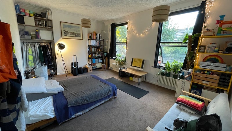 Room Breakspears Road in Greater London