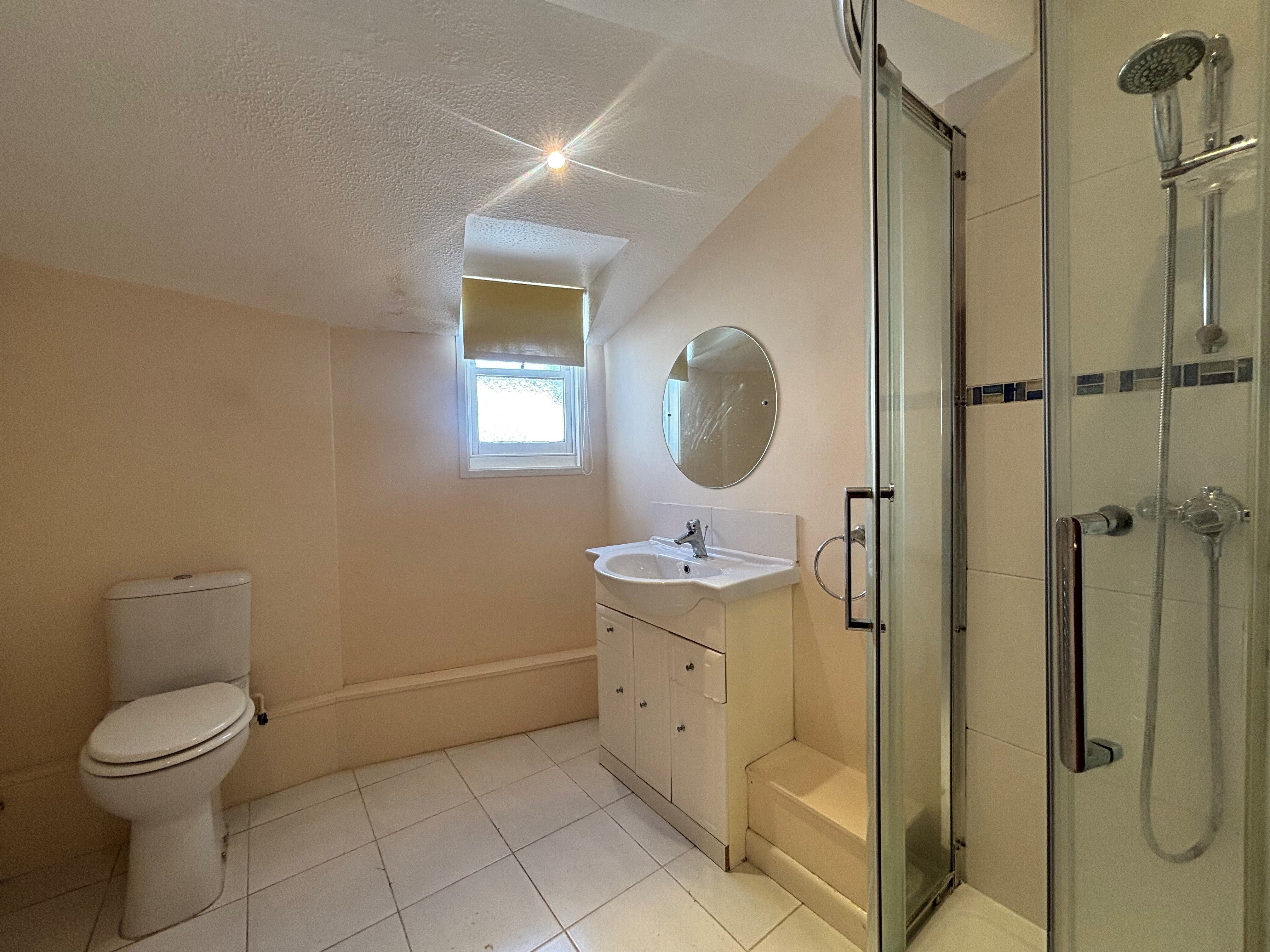 Flat Colleton Crescent in Exeter