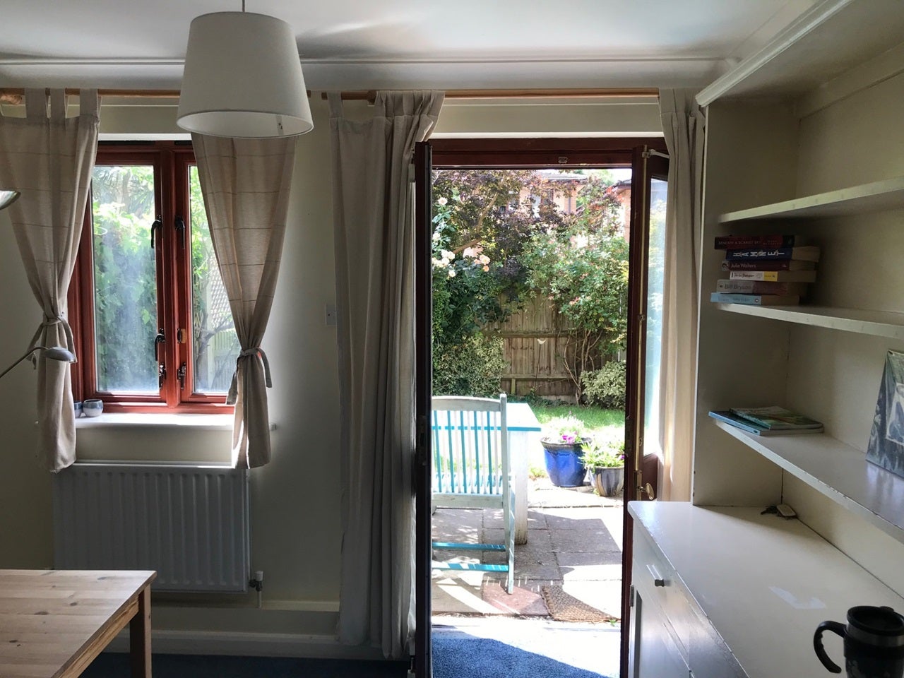 Flat Danebury Avenue in Greater London