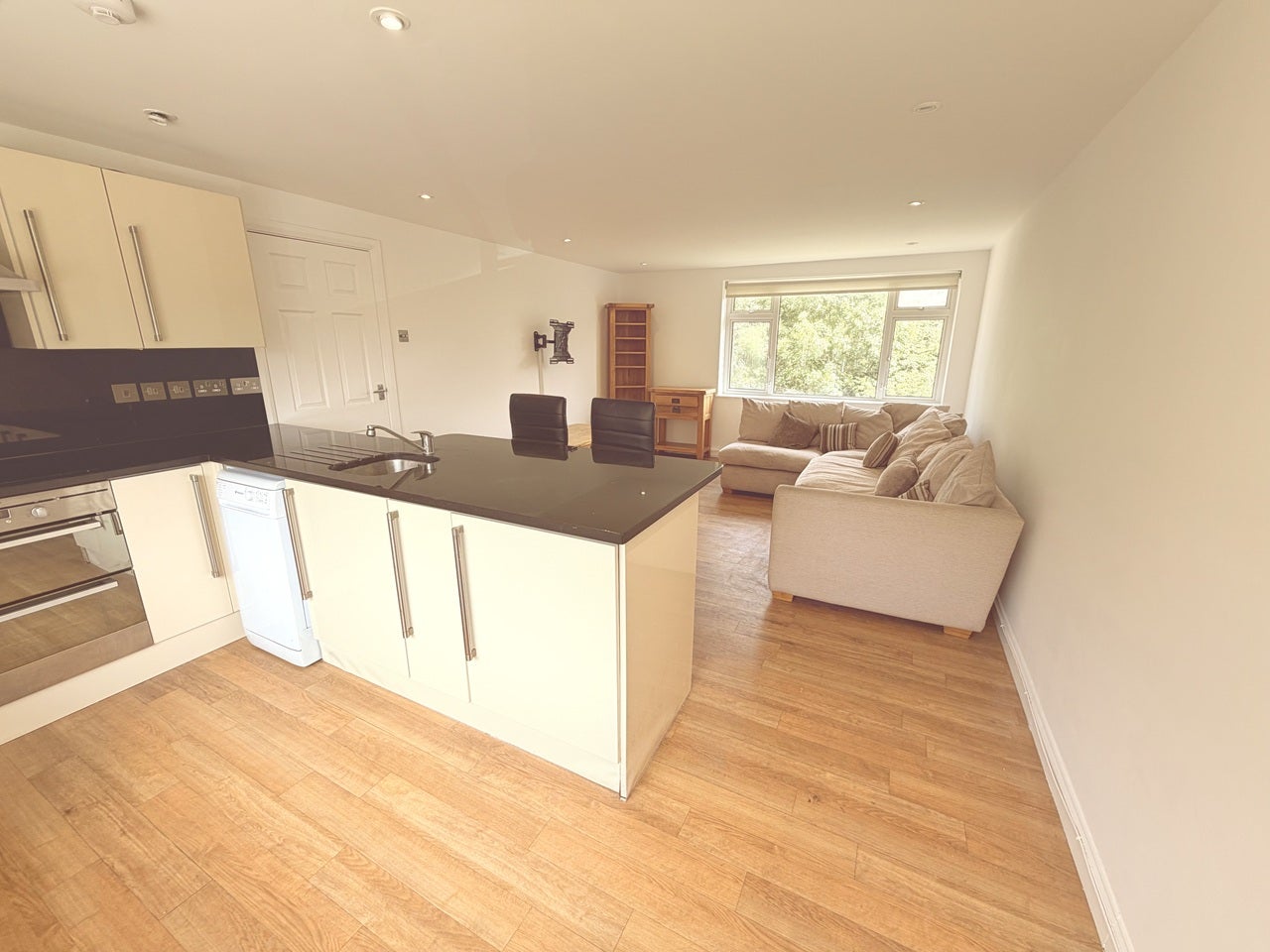 Flat Lambs Close in Welwyn Hatfield