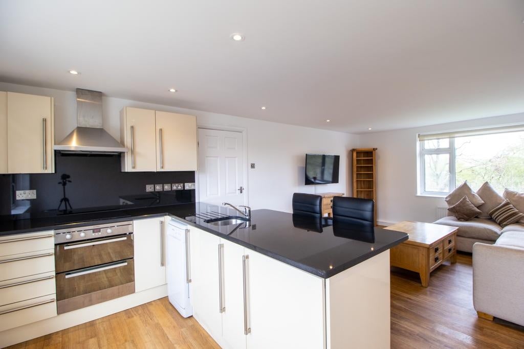 Flat Lambs Close in Welwyn Hatfield