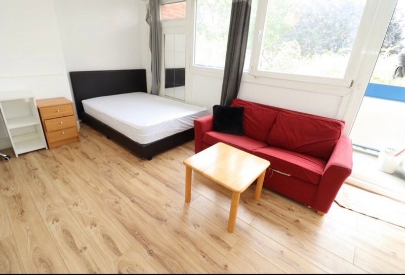 Room Bingfield Street in Greater London