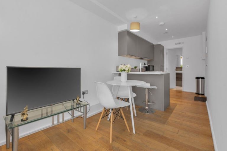 Flat Baynes Street in Greater London