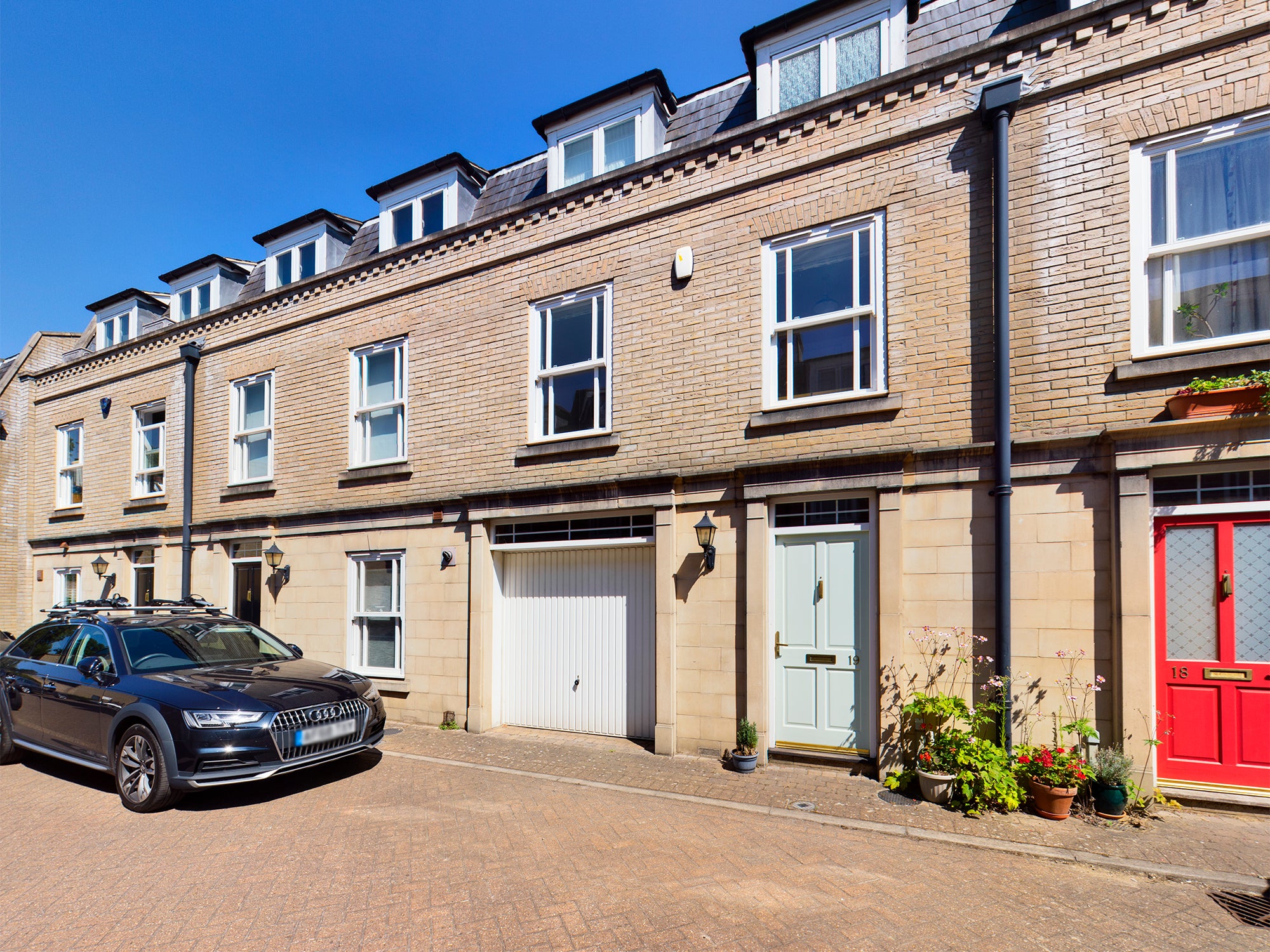 House Fairsford Place in Cambridge