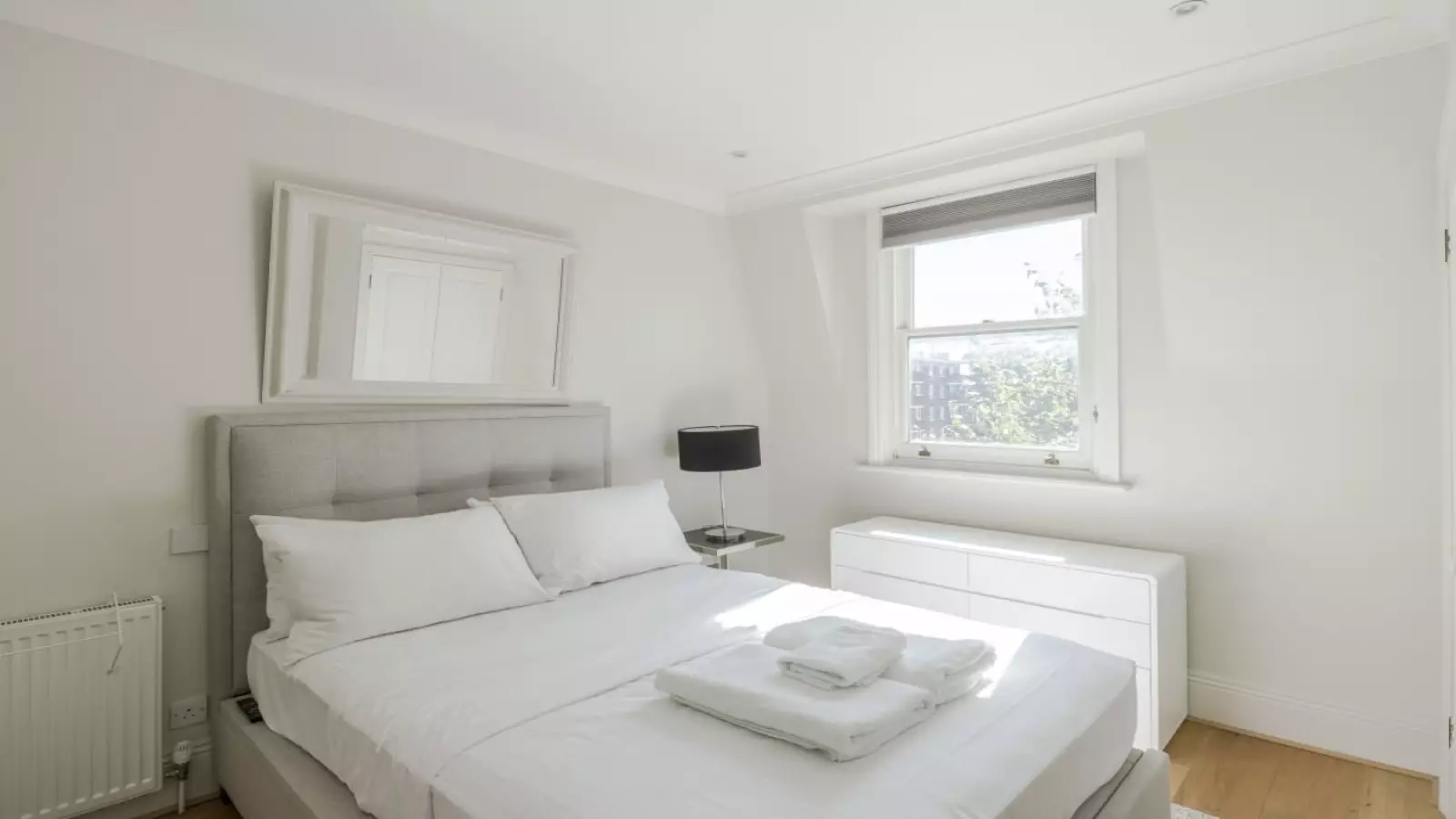 Flat Fulham Road in Greater London