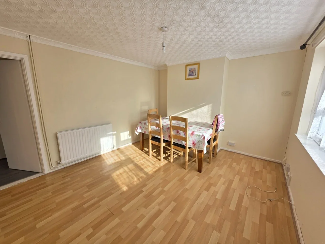 House Whipperley Way in Luton