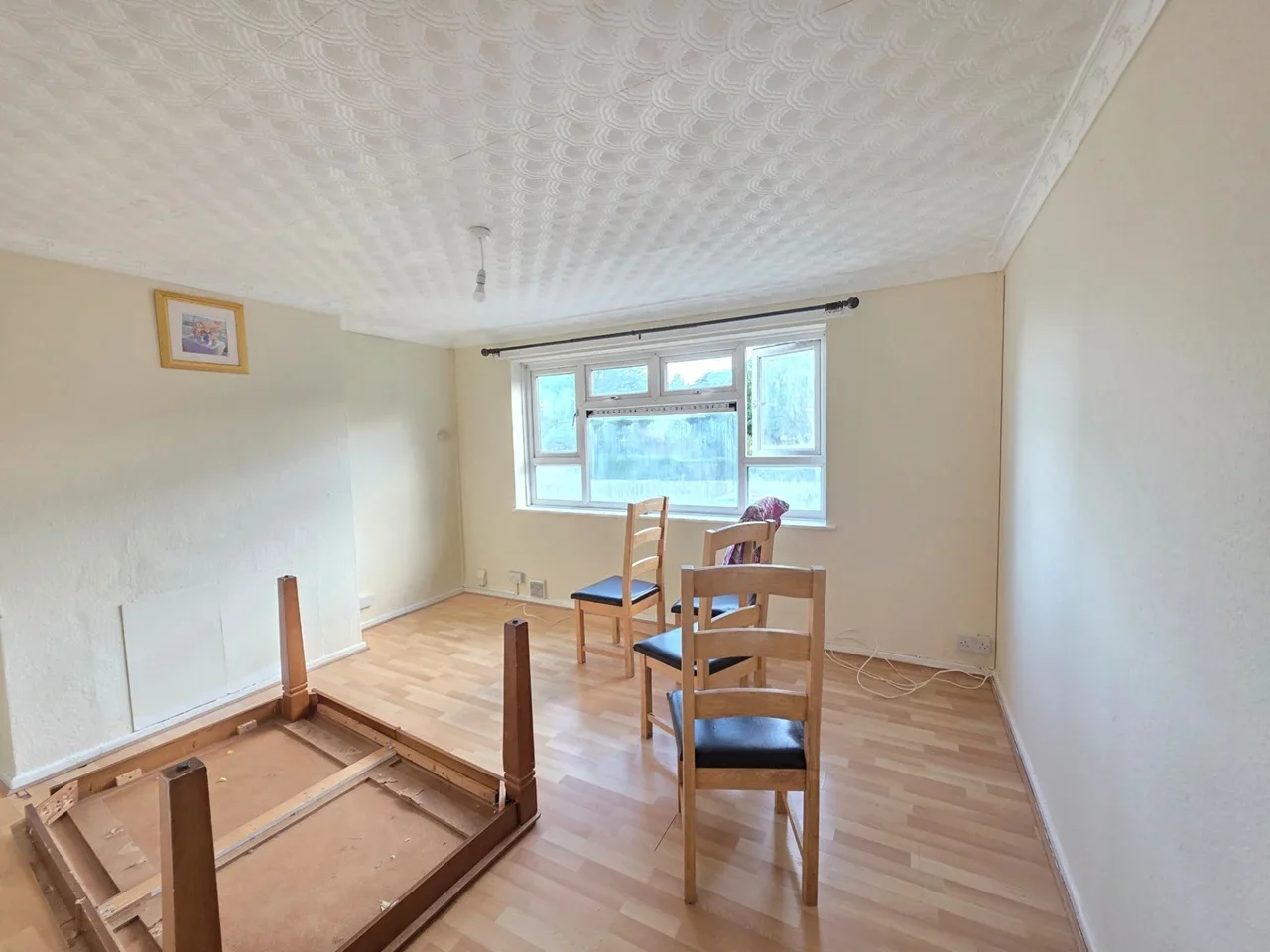 House Whipperley Way in Luton