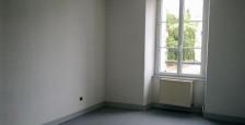 Appartement Rue Nationale à Charenton-du-Cher