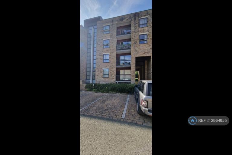 Flat Deakins Mill Way in Bolton