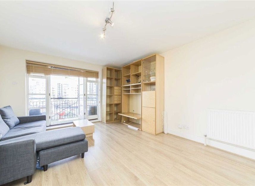 Flat Victory Place in Greater London