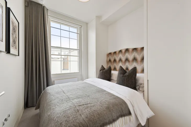 Flat Ebury Street in City of Westminster