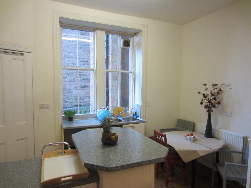 Flat New Mart Road in City of Edinburgh