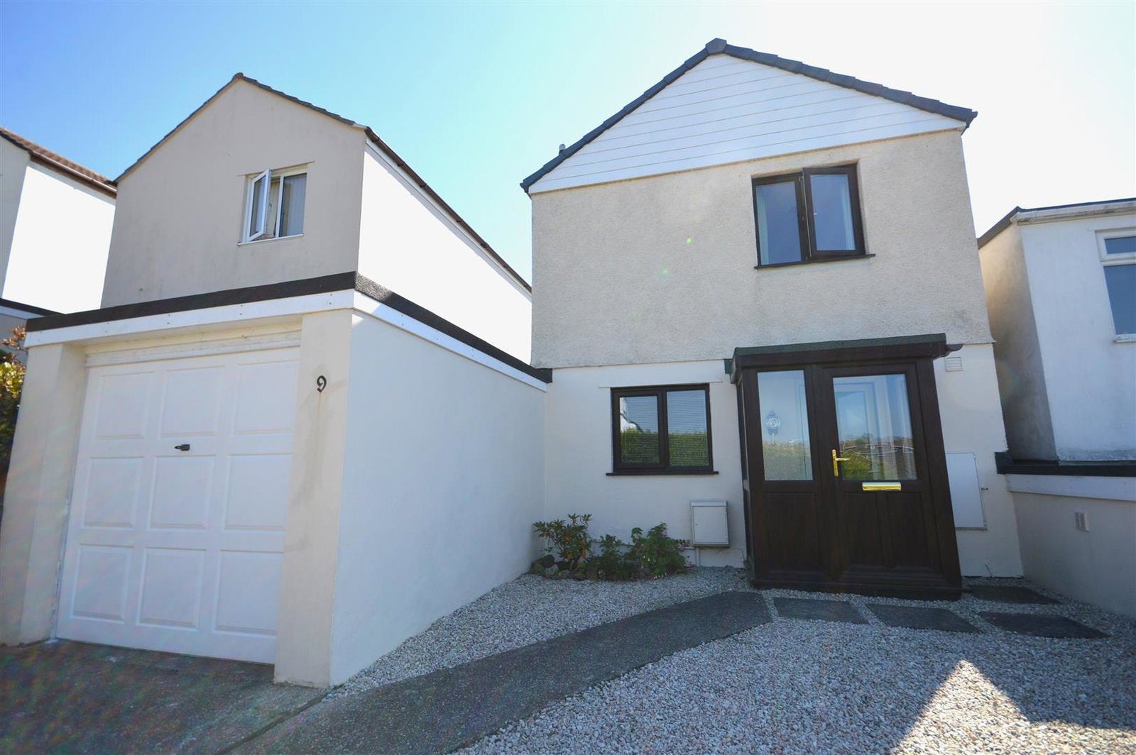 House Springfield Way in Roche