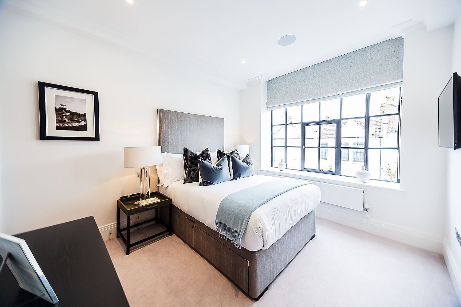 Flat Rainville Road in Greater London