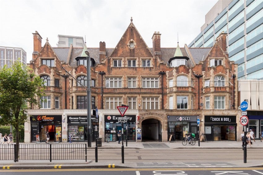Flat George Street in Greater London