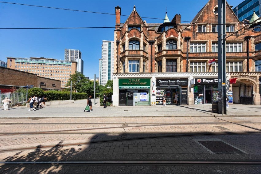 Flat George Street in Greater London
