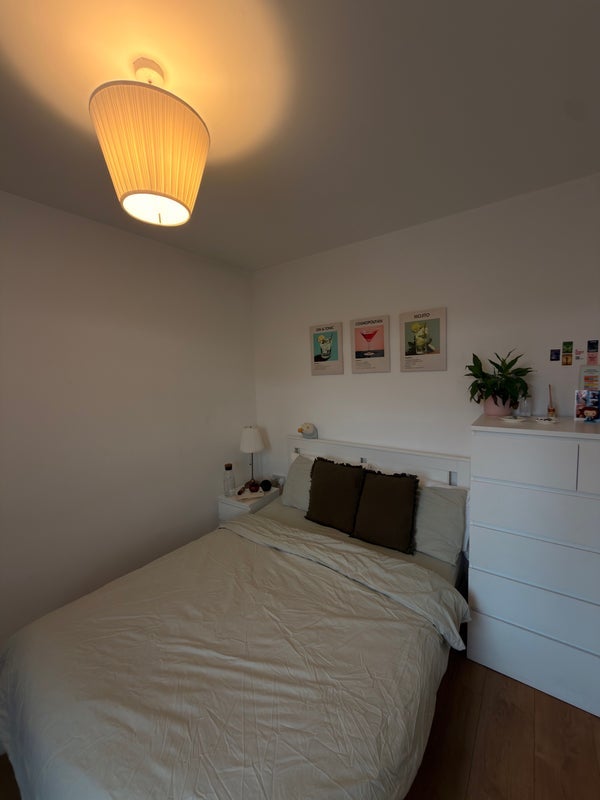 Room Vanbrugh Hill in Greater London
