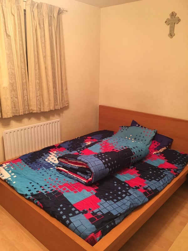 Room Waterside Close in Greater London