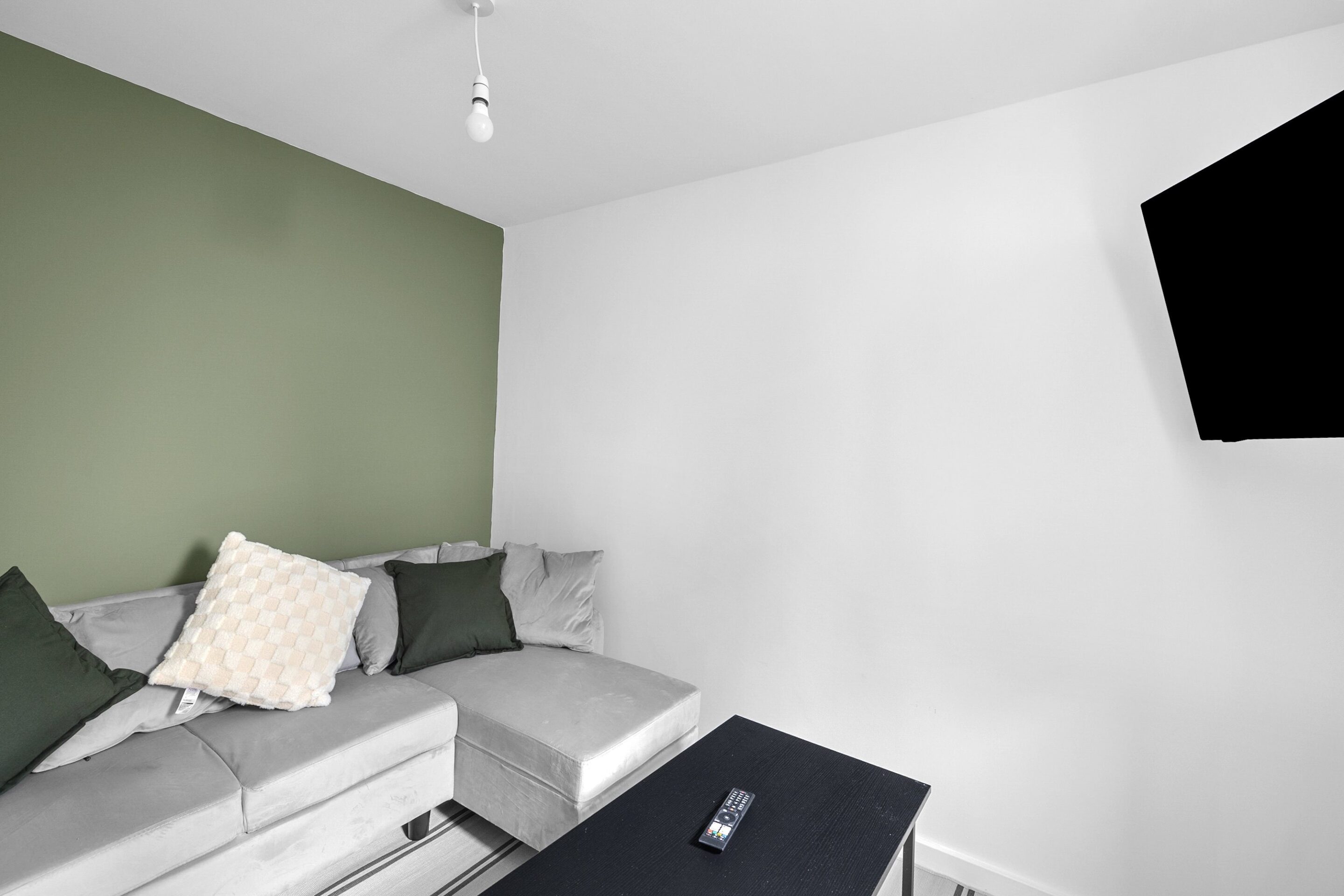 Room Sydney Street in Plymouth