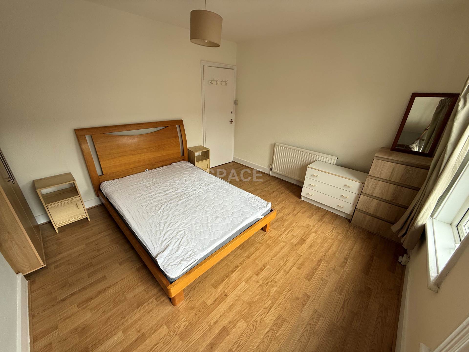 Flat Grange Avenue in Reading