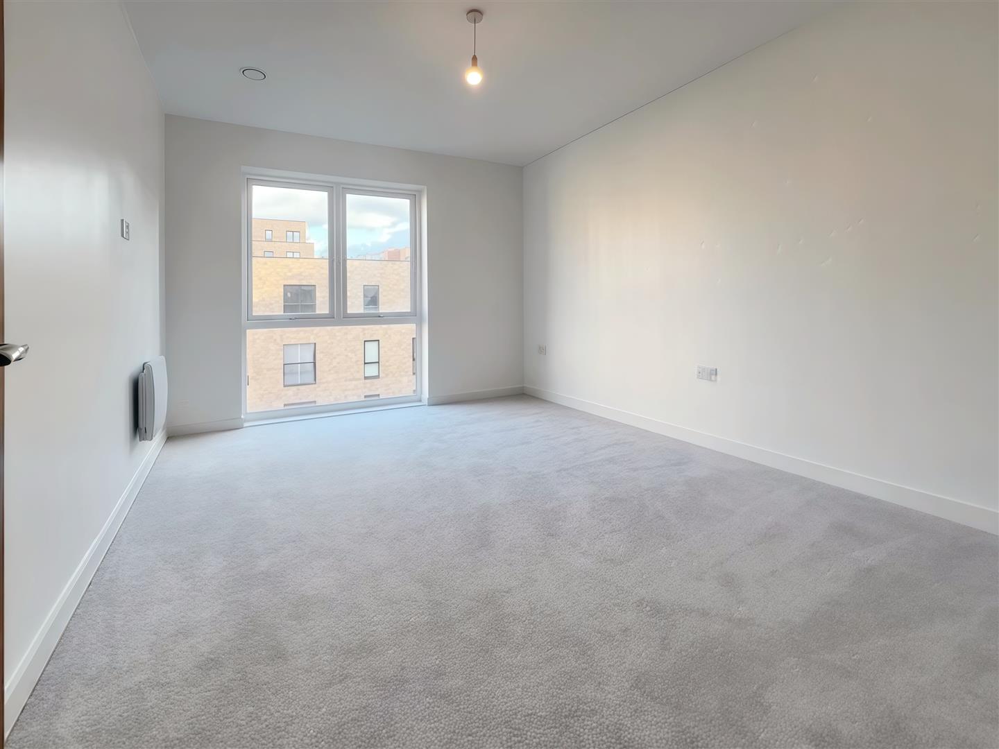 Flat Ordsall Lane in Salford