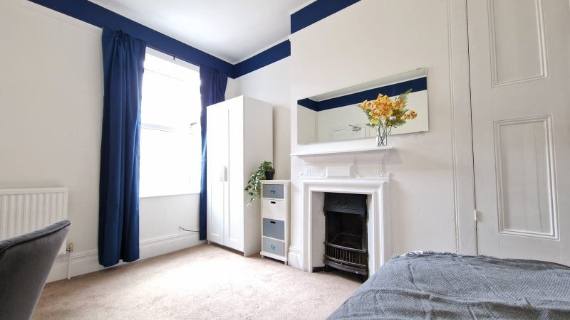 Room Murray Road in Rugby