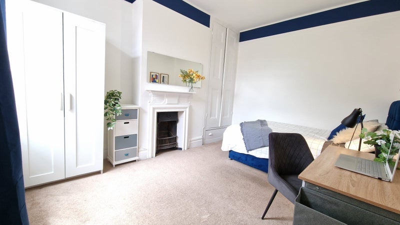 Room Murray Road in Rugby