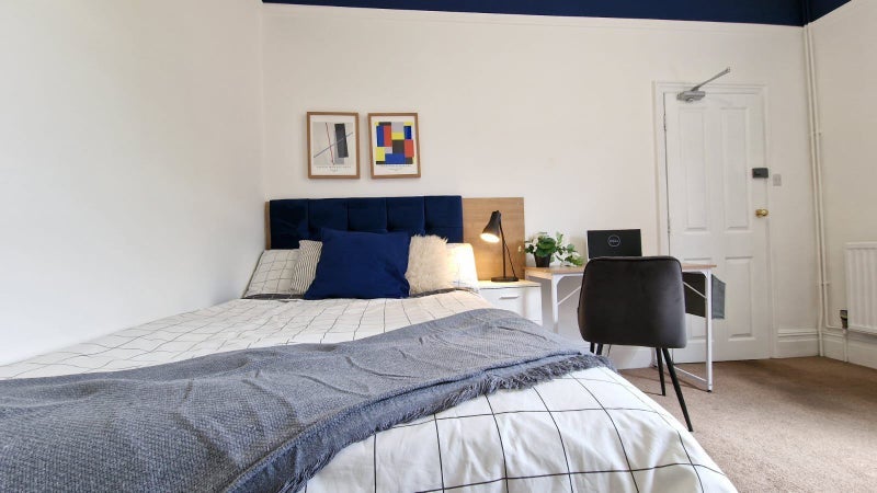 Room Murray Road in Rugby