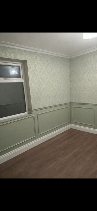 Room Freeman Road in Newcastle upon Tyne